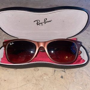 Ray ban new wayfarer